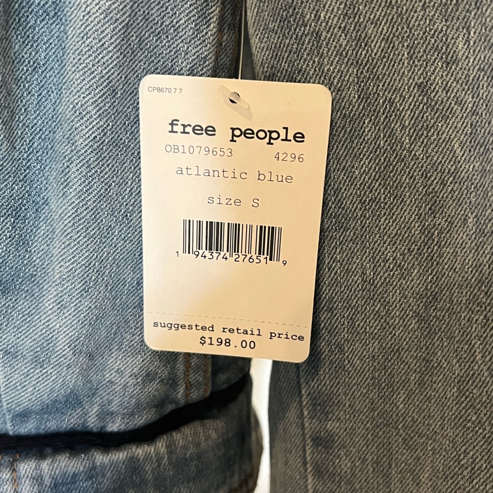 Free People Blue Denim Jacket with Dark Trim - Picture 7 of 10